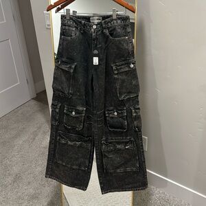 NWT High waisted cargo jeans from Fashion Nova